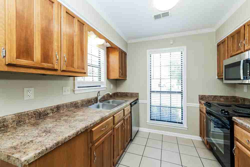 7549 Clarkfield Pl - Photo 7 of 16