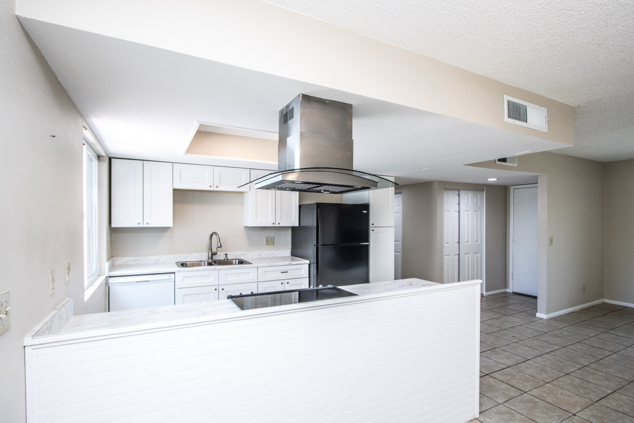 15601 N 27th St Unit 30 - Photo 6 of 25