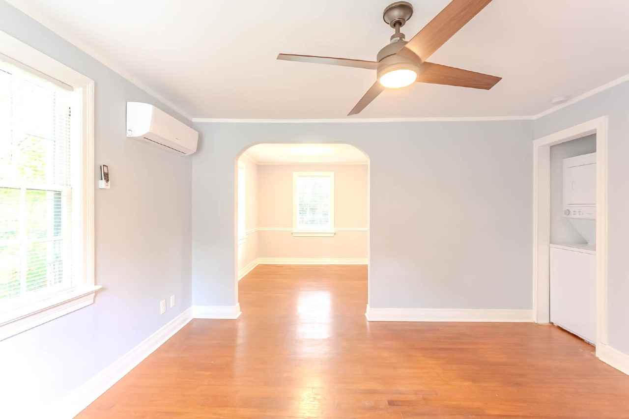 1817 Ragland Ave - Photo 4 of 12