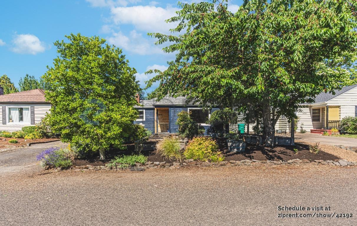 4915 Ne 78th Ave - Photo 2 of 28