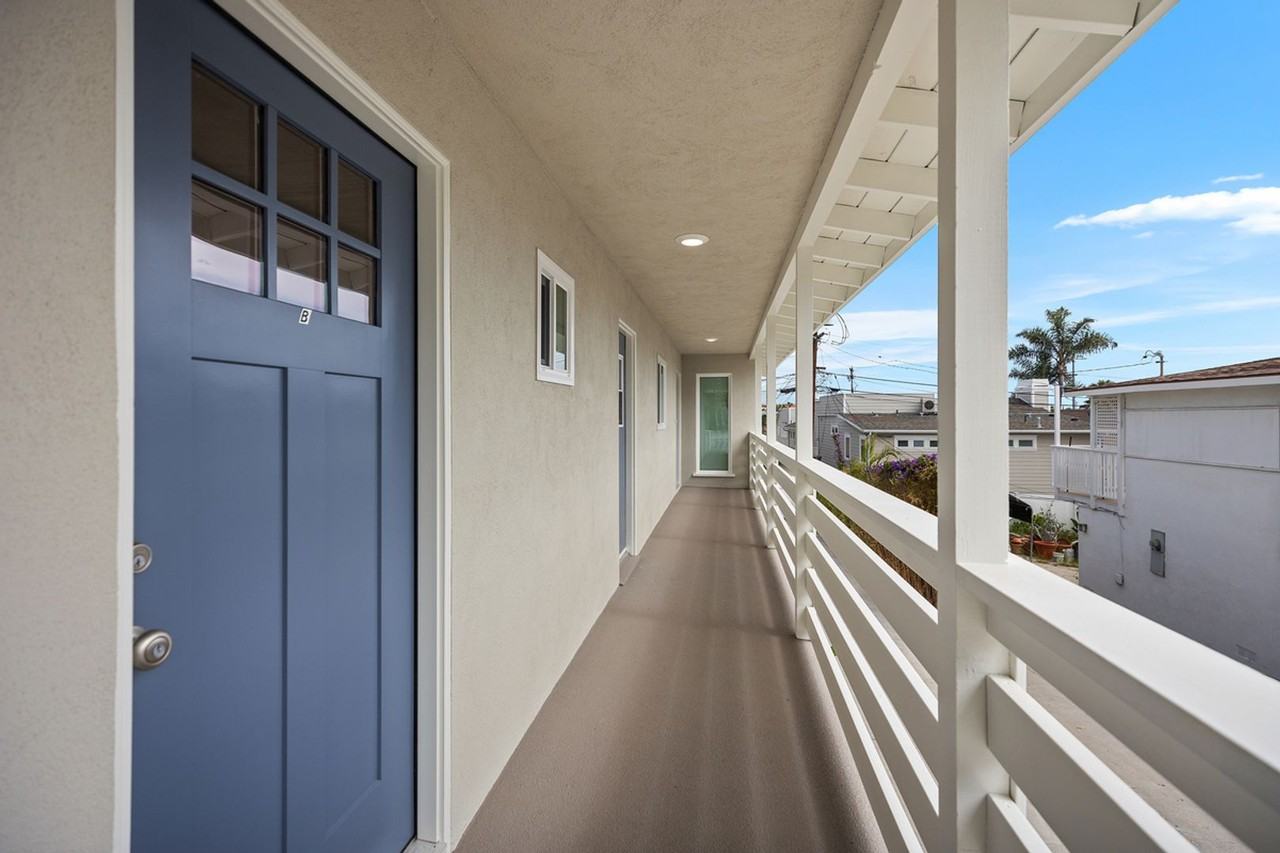 229 La Paloma - Photo 2 of 11