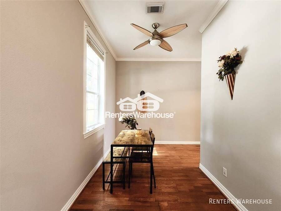 4306 Ennis St - Photo 3 of 23