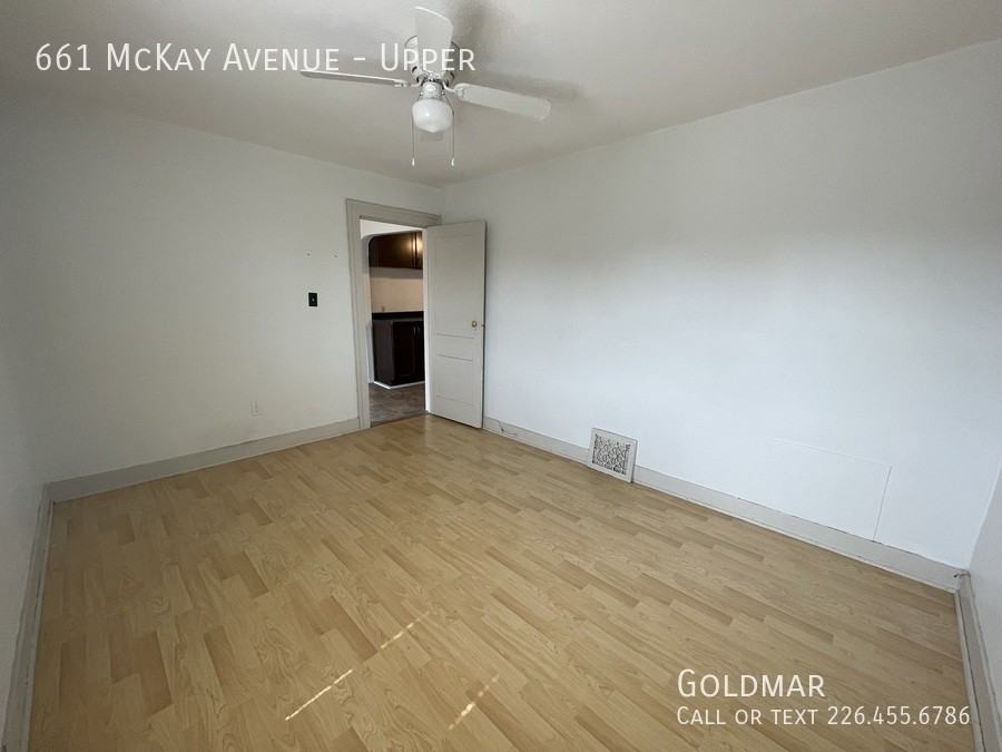 661 Mckay Ave - Photo 5 of 11