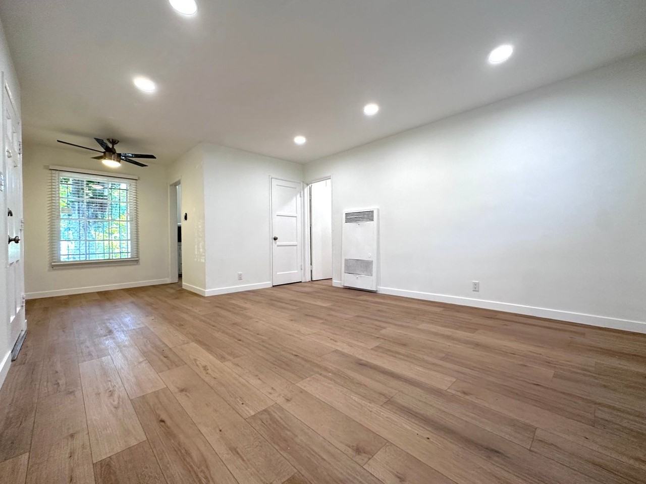 5931 Cahuenga Blvd #A - Photo 3 of 11