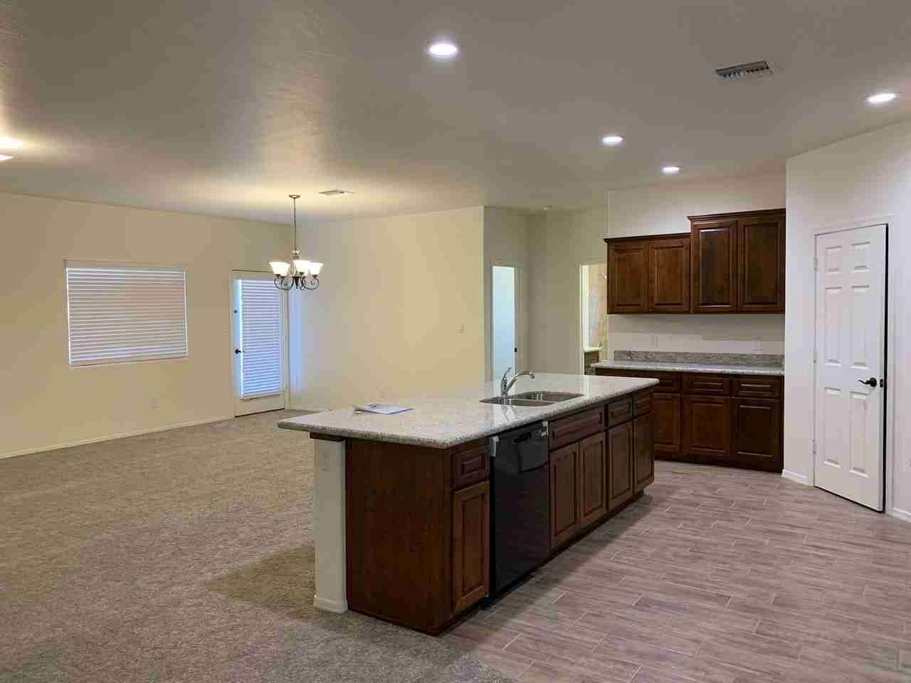 4124 W 27th Ln - Photo 2 of 26