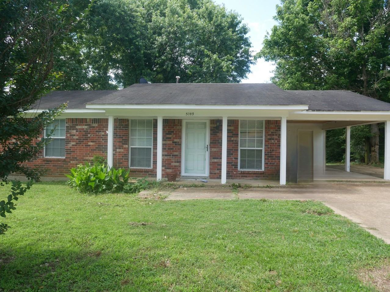 5149 Gray Dr