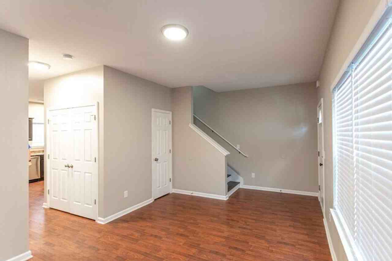 Avenue 41 Townhomes - Photo 6 of 22