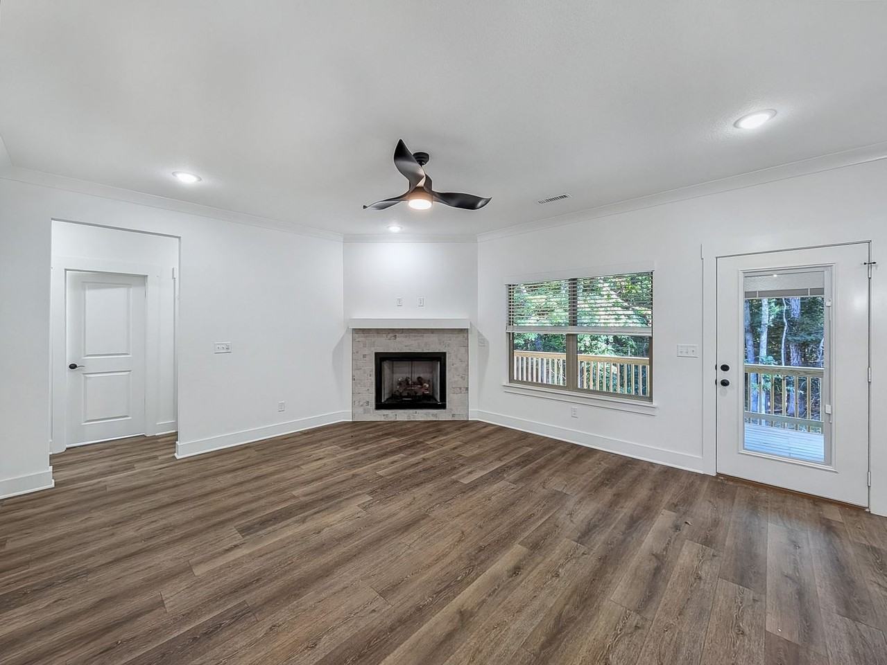 18 Greenodd Dr - Photo 2 of 33