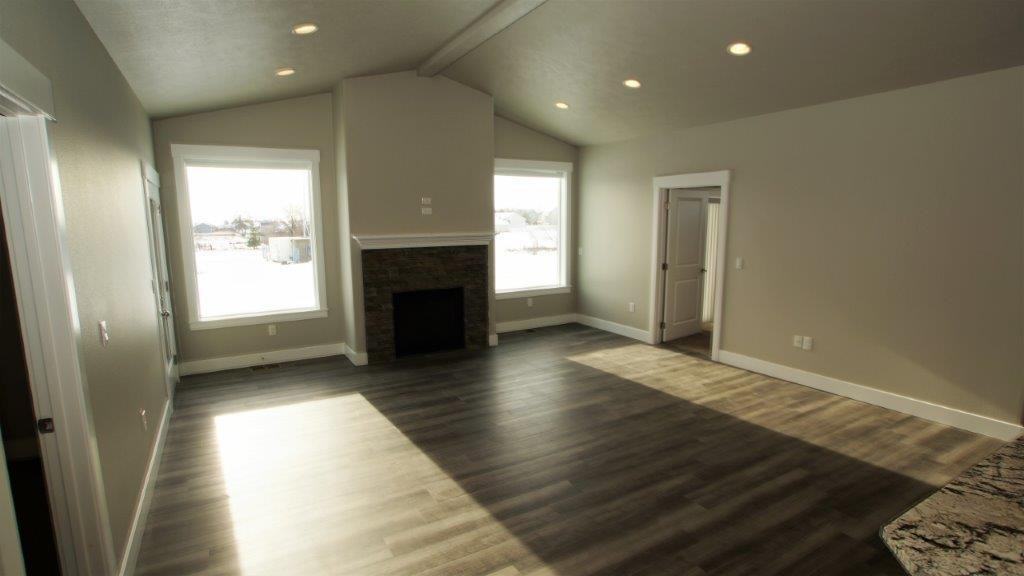 1497 W Jay Ct - Photo 2 of 17