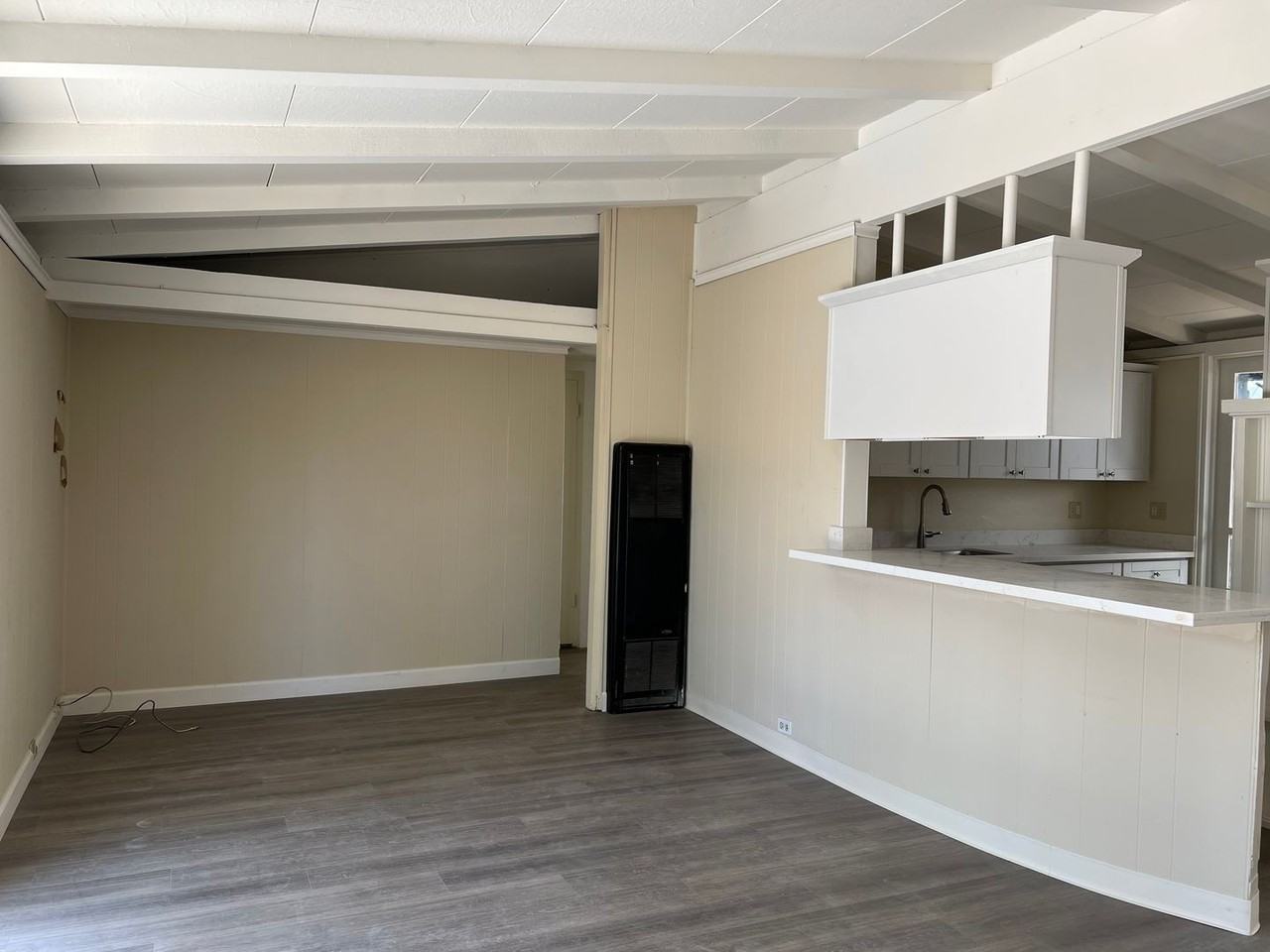 18860 Tuggle Ave - Photo 3 of 9