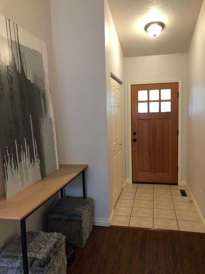 20205 Star Ridge Ct - Photo 2 of 23