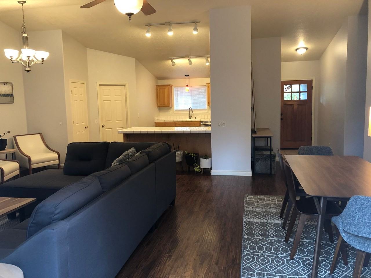 20205 Star Ridge Ct - Photo 6 of 23
