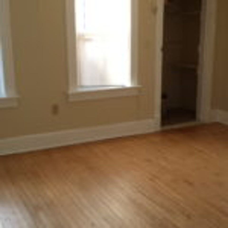 3071 N Bremen St - Photo 2 of 14