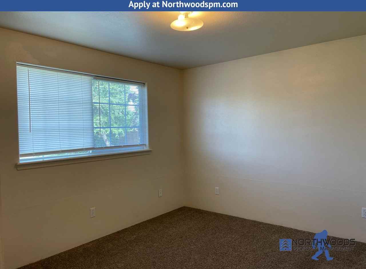 1927 Roberts Rd - Photo 7 of 13