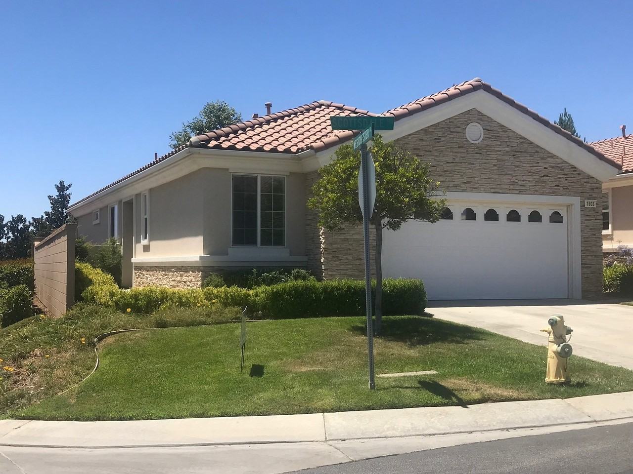 1603 Scottsdale Rd - Photo 2 of 11
