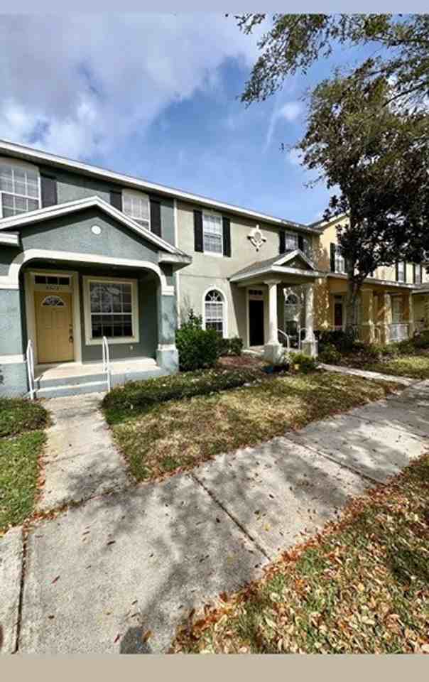 5513 Somersby Rd - Photo 2 of 35