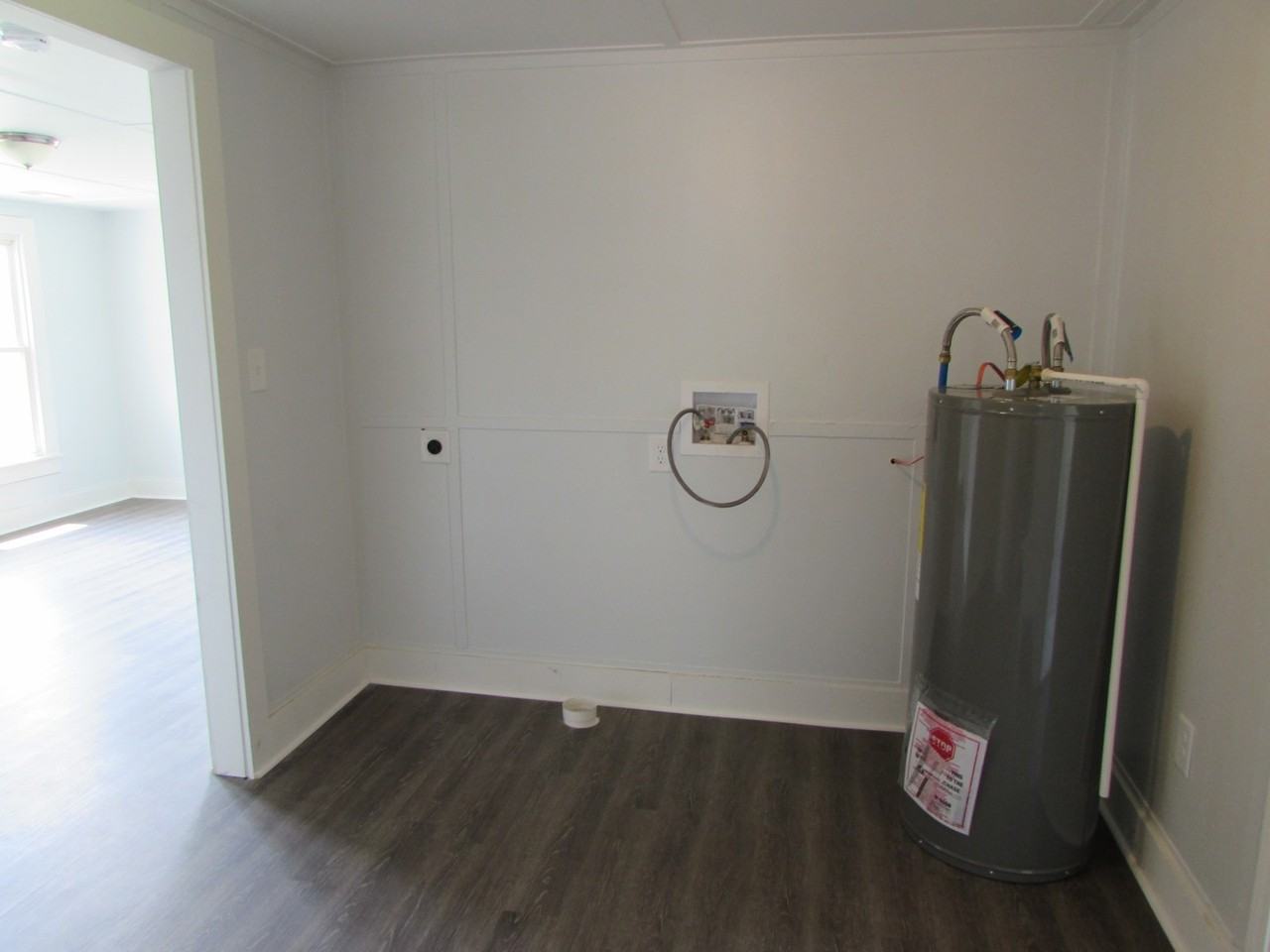 1740 Patterson St - Photo 4 of 9