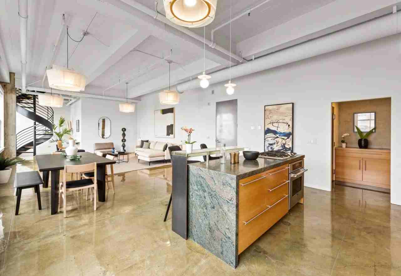 2 Mint Plz #1003 - Photo 5 of 27