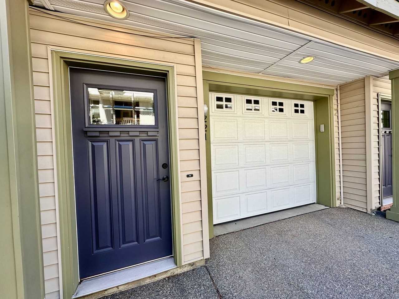 221 Sage Brook Ln - Photo 2 of 29
