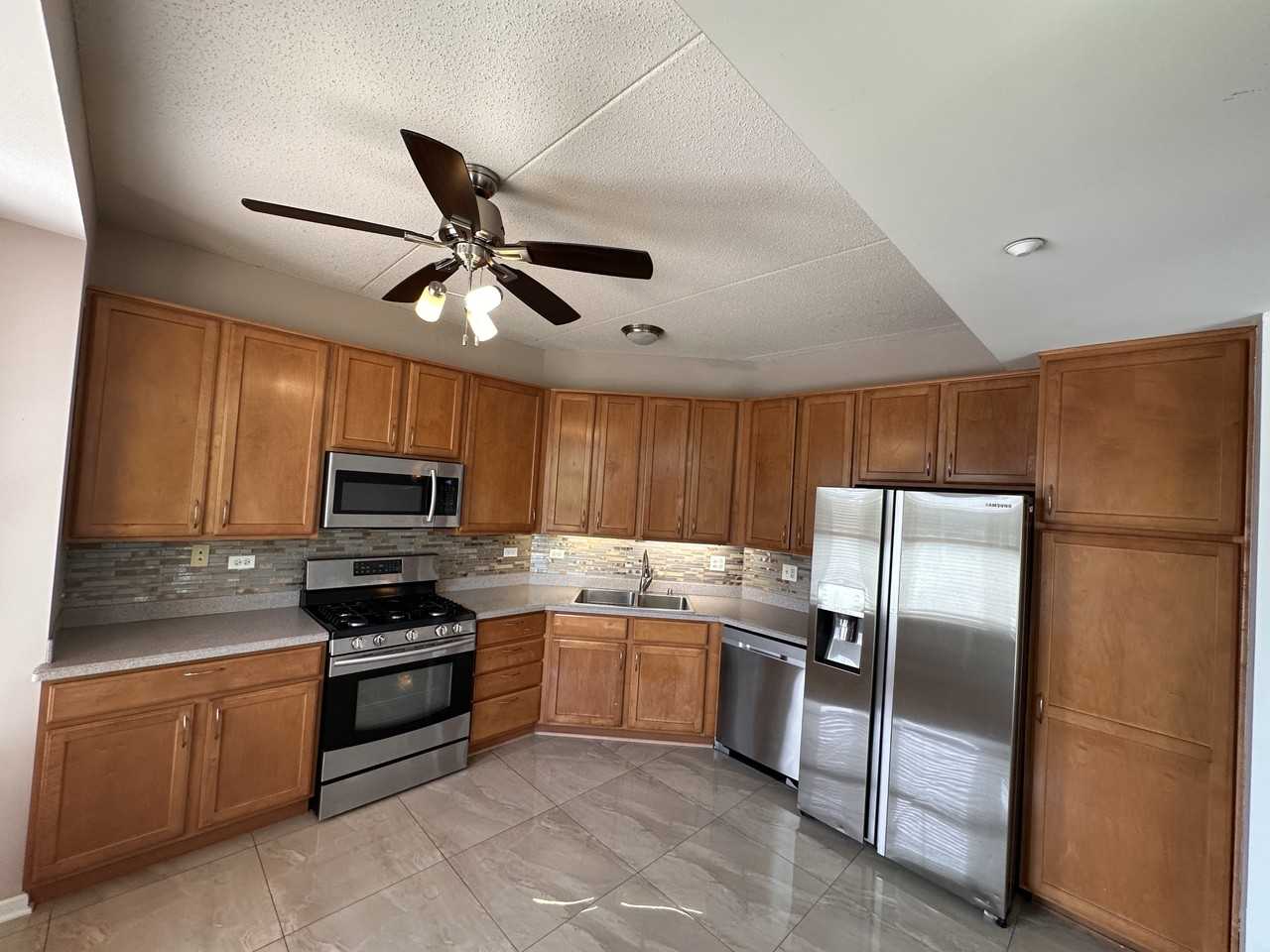 720 Prestwick Ln #207 - Photo 2 of 37