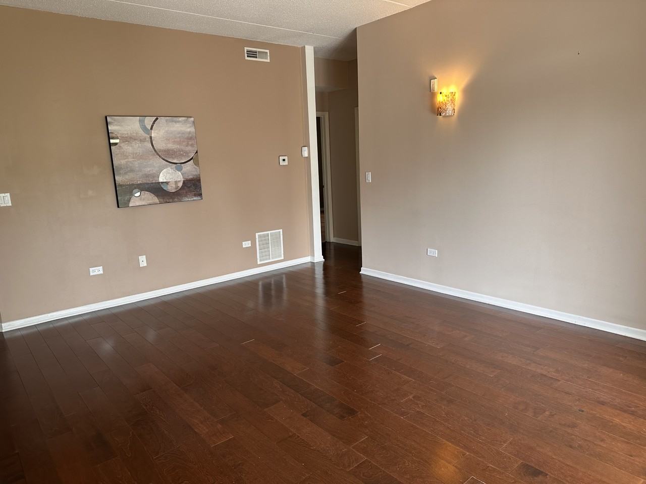 720 Prestwick Ln #207 - Photo 3 of 37