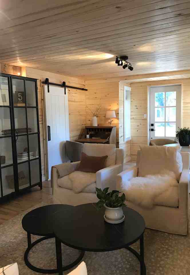 420 N Pikes Peak Ave #NA - Photo 2 of 23