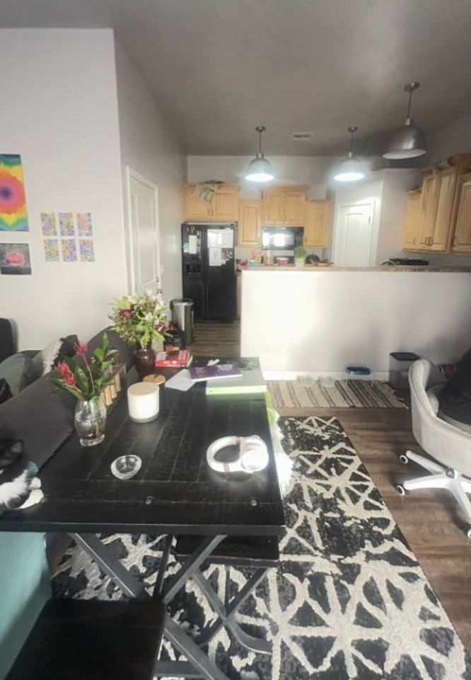 499 E 2150 North Cir - Photo 3 of 9