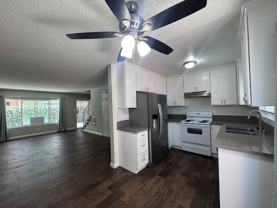 Alamitos Beach Apartment - Photo 1 of 1