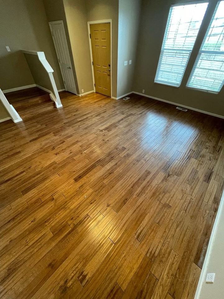 8182 Elk River Vw - Photo 3 of 12