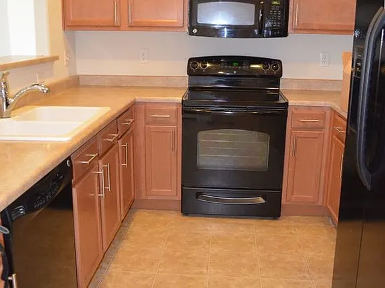 8182 Elk River Vw - Photo 4 of 12