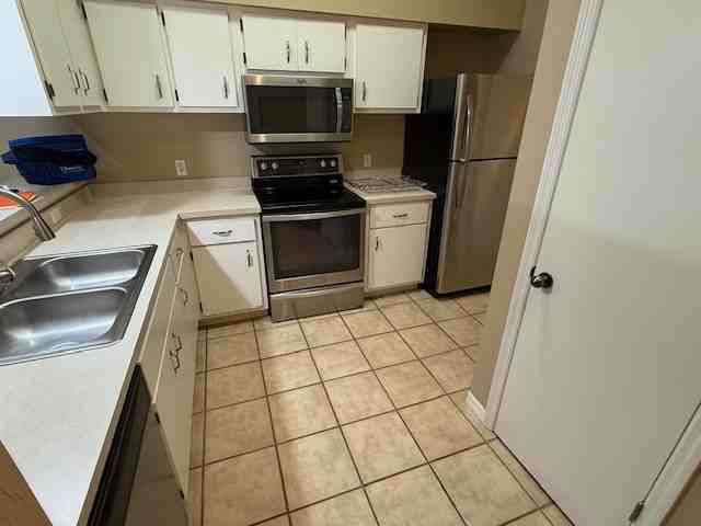 4700 Southwest Archer Road #126 - Photo 3 of 15