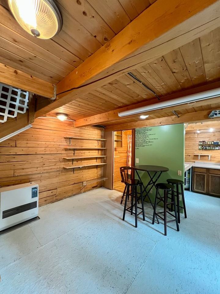144 Roxie Rd - Photo 3 of 13