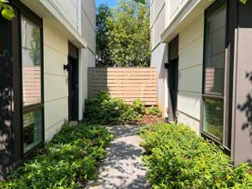 1130 E High St #E - Photo 1 of 1