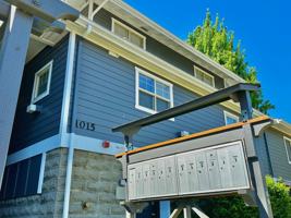 featured image of 1015 9th St