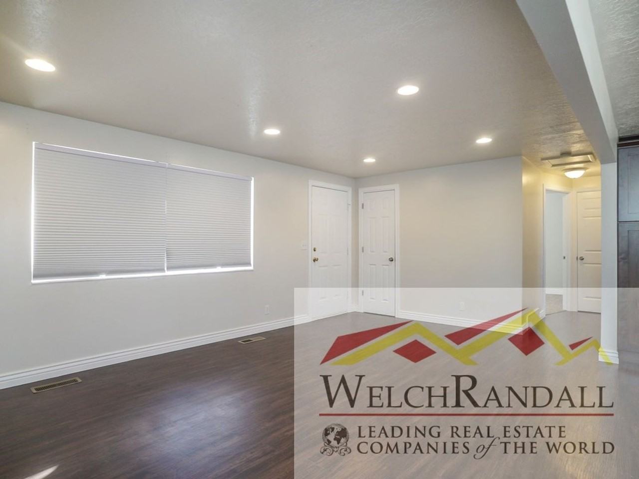 5193 S 300 W - Photo 3 of 21