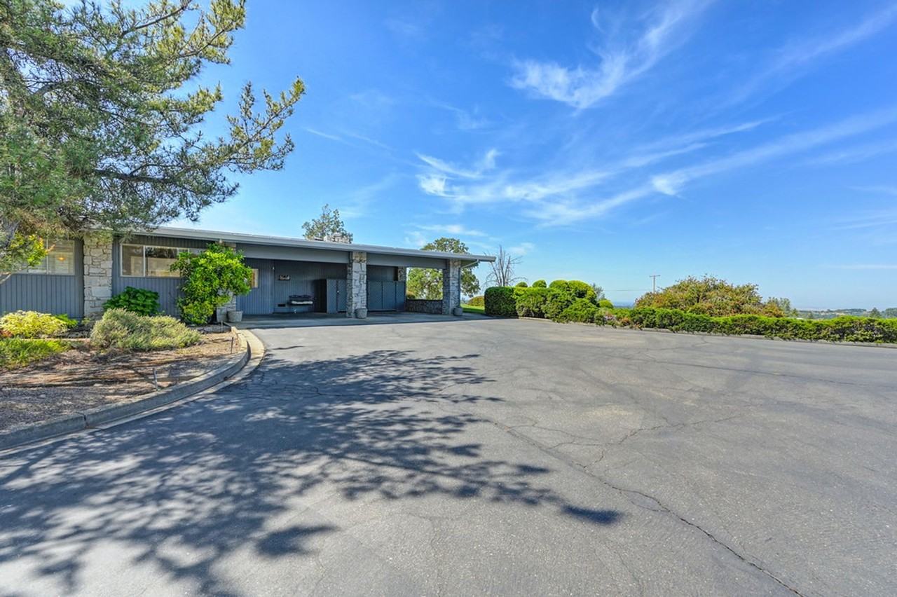 1000 Grass Valley Hwy - Photo 6 of 50