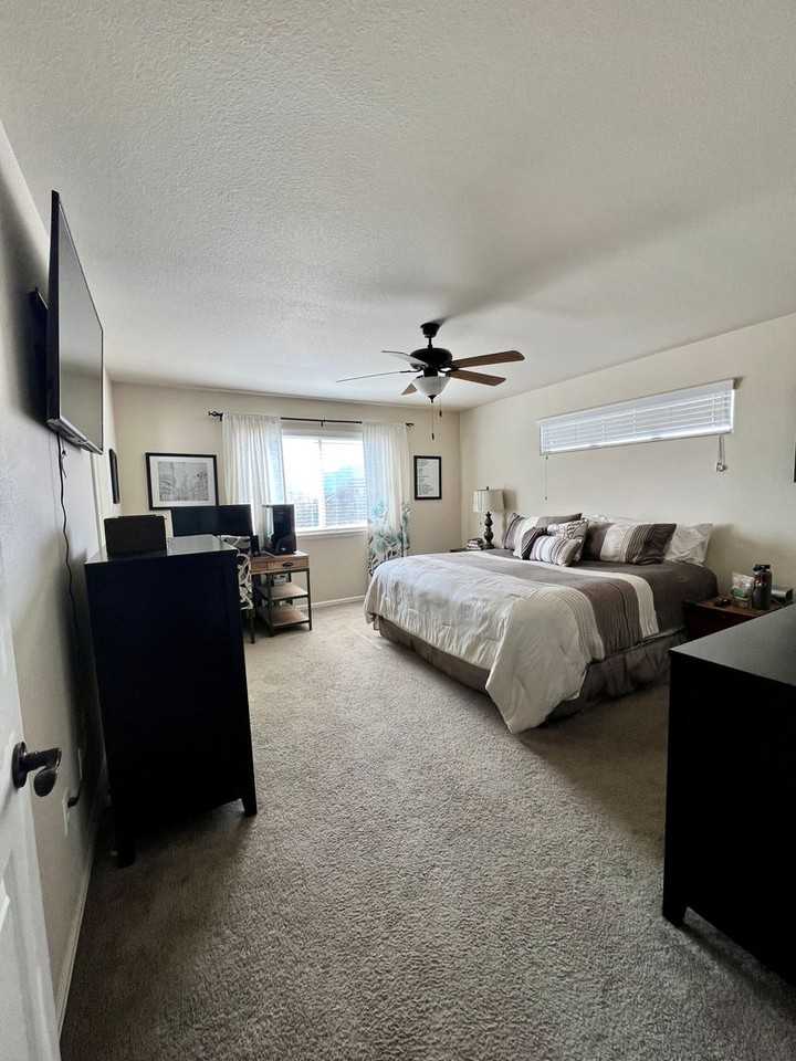 6155 San Mateo Dr - Photo 7 of 31