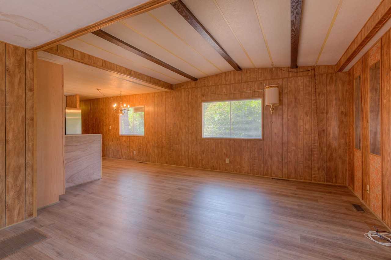 162 Feathervale Drive - Photo 5 of 25