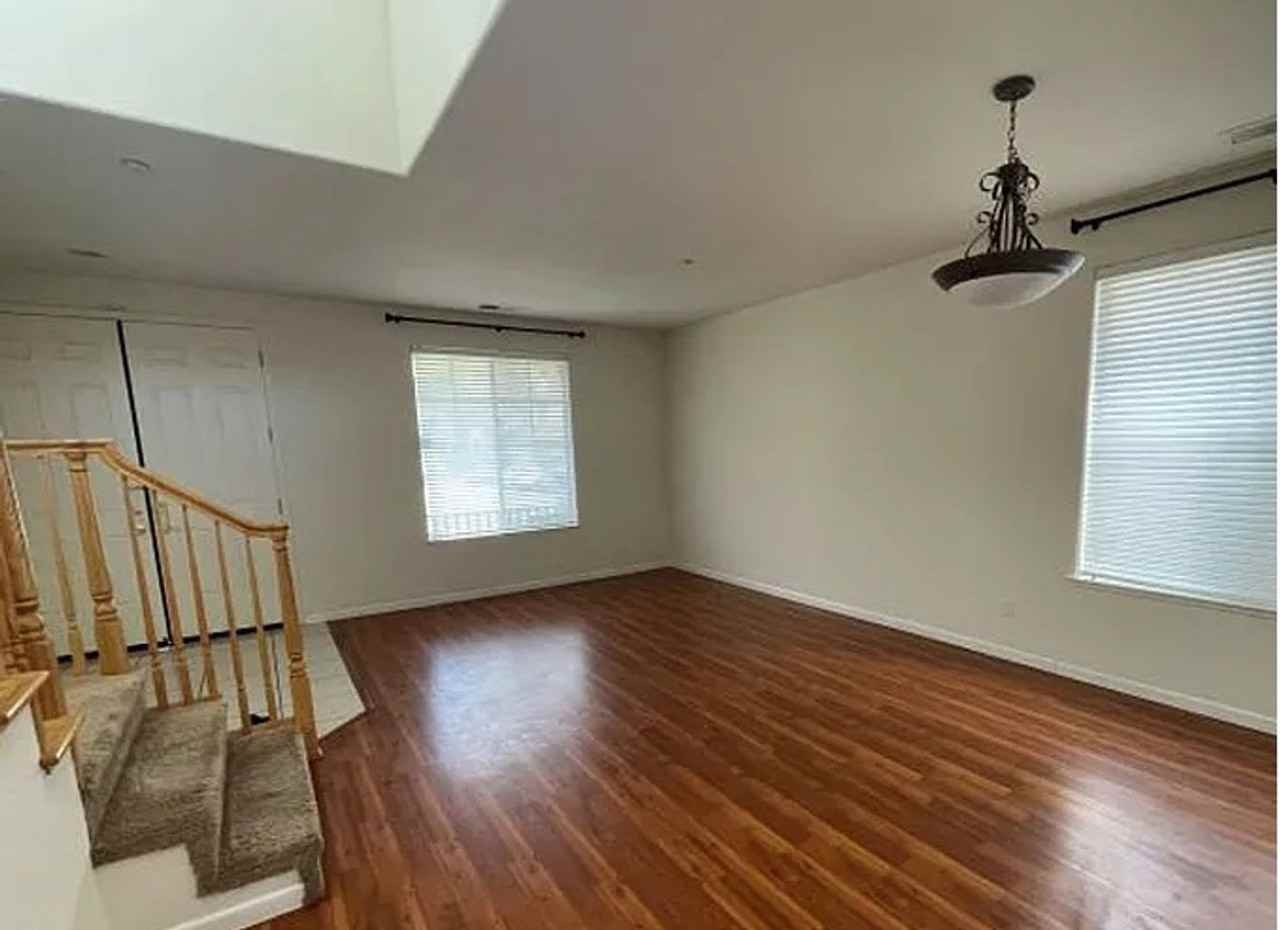 35191 Mount Whitney Ter - Photo 5 of 15