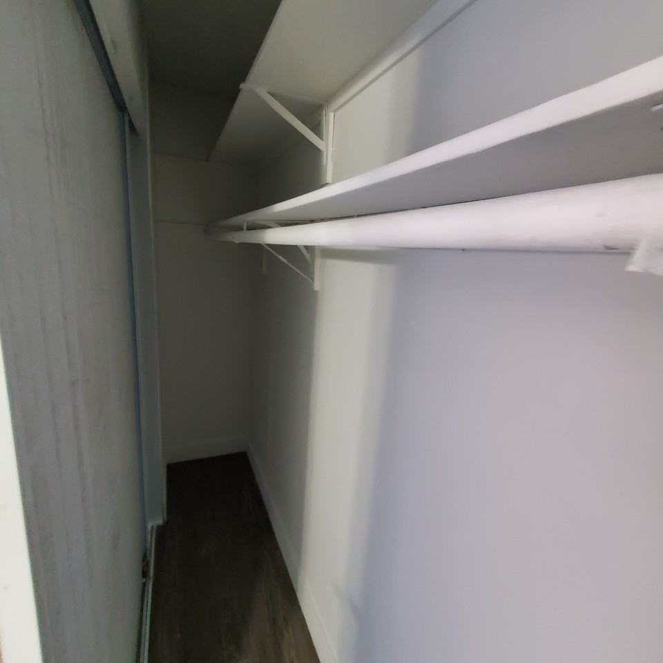 664 W 12th St #206 - Photo 4 of 13