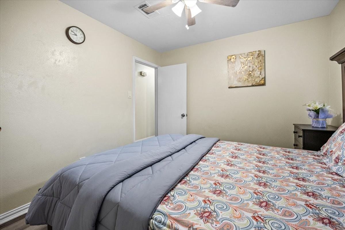 4016 Tacoma St #4016 - Photo 6 of 37