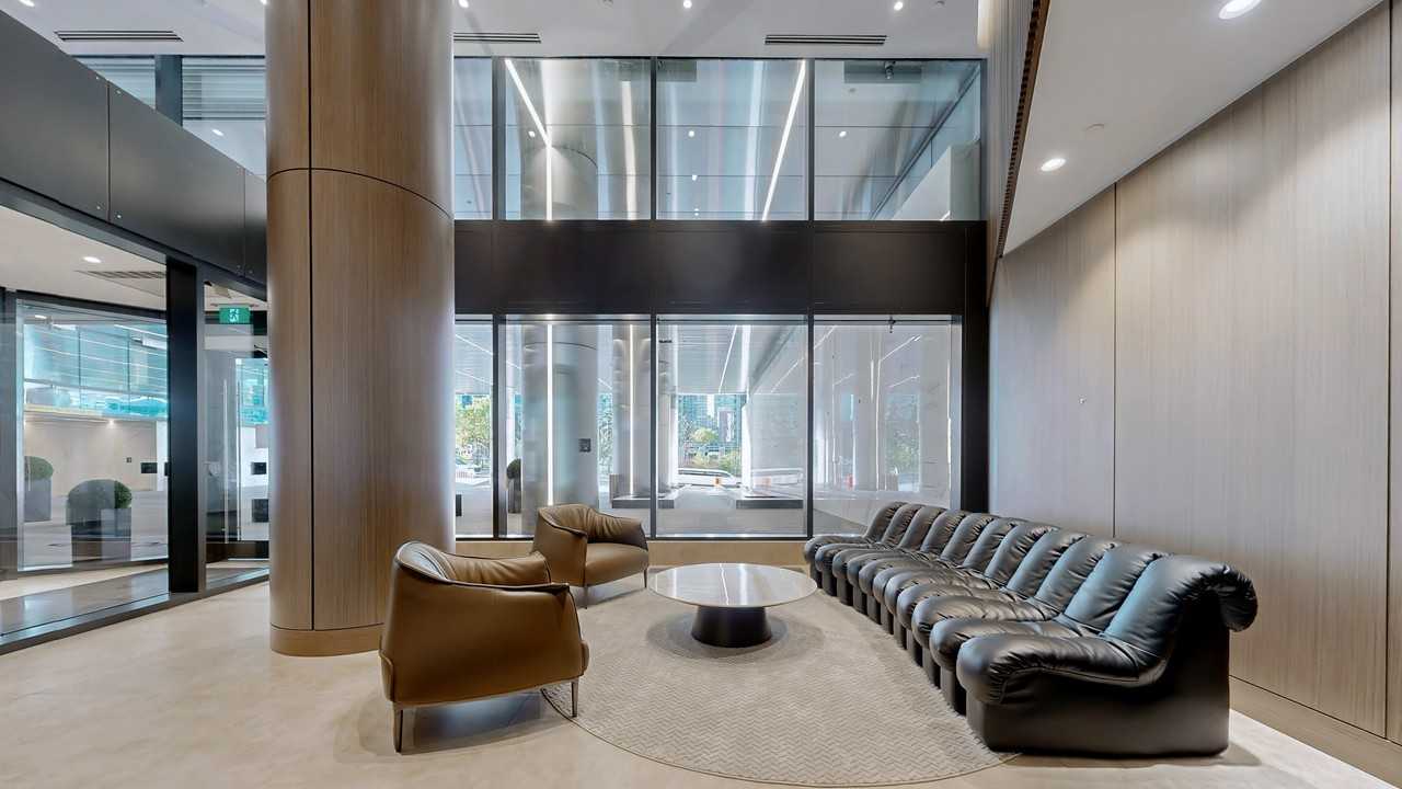 23 Spadina Avenue - Photo 2 of 12