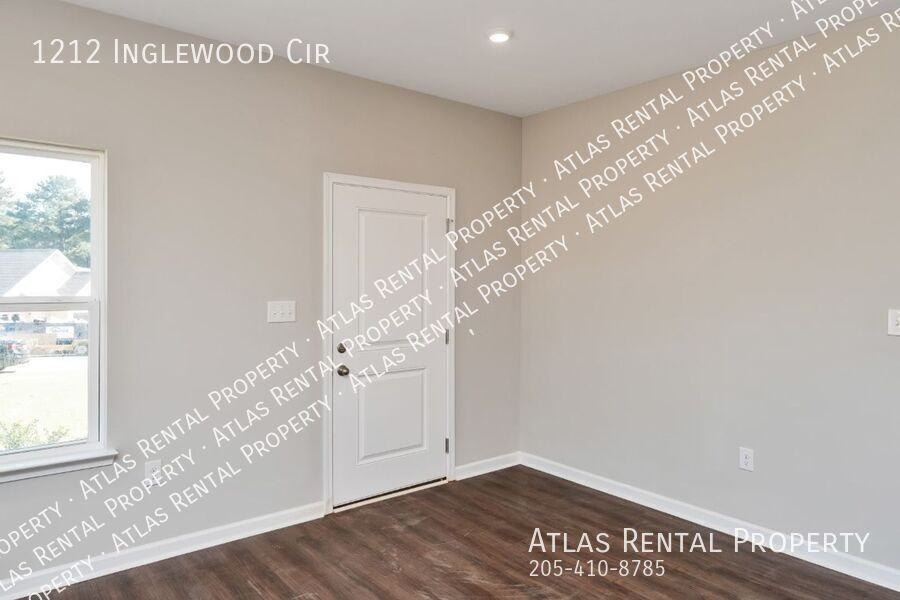 1212 Inglewood Circle - Photo 7 of 33