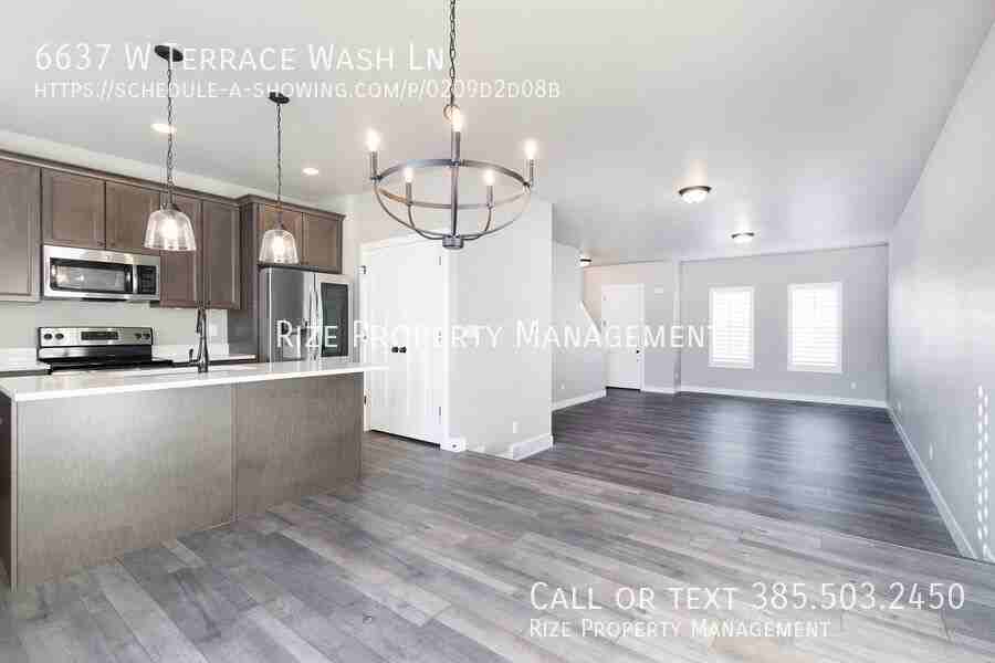 6637 W Terrace Wash Ln - Photo 3 of 19