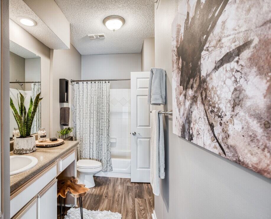 Kenley Apartments - Photo 7 of 26