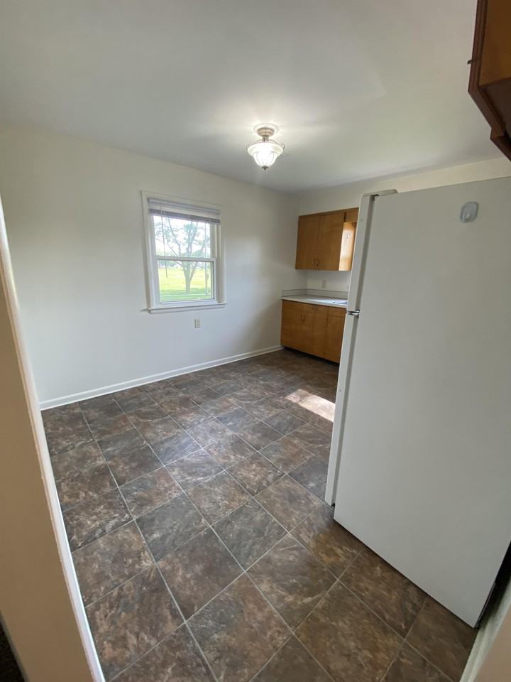 1103 11th Avenue - Photo 4 of 7