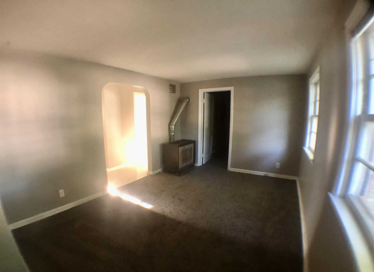 1011 South Lansing St (New) - Photo 3 of 11