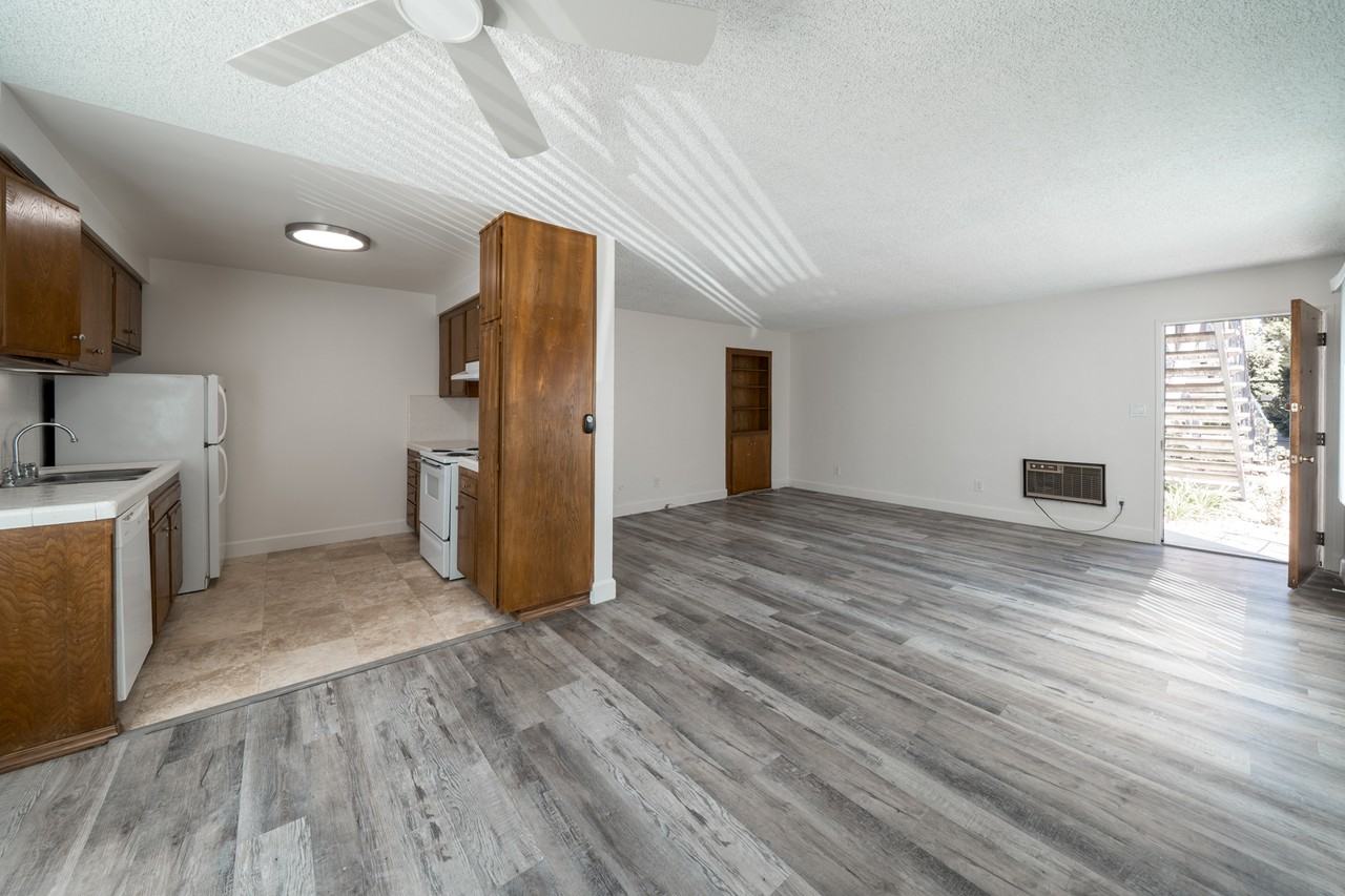 4182 Texas Street San Diego CA 92104 - Photo 4 of 10