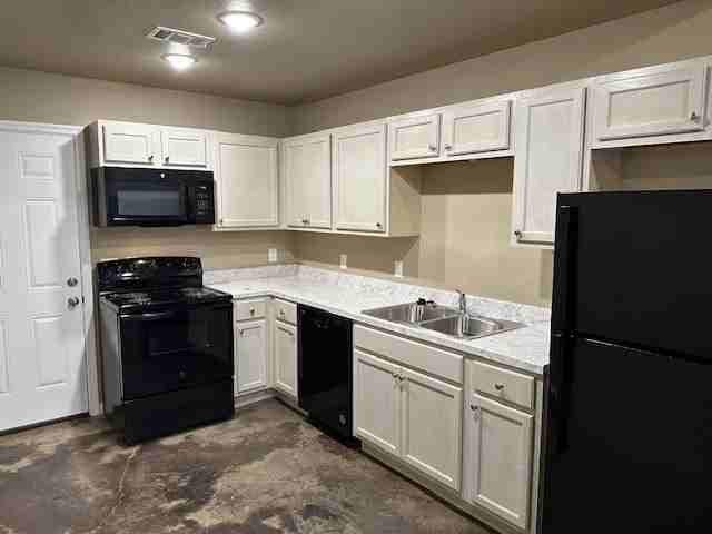 2701 Fred Street - Photo 3 of 11