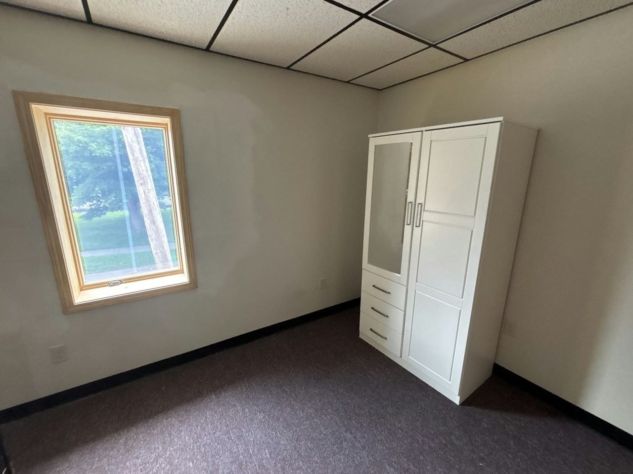 28 East Street, Unit 2fl Unit 4 - Photo 3 of 4